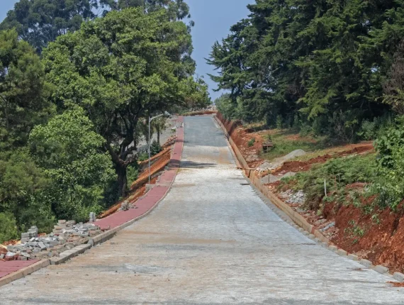 Why Do Roads Fail in Kenya? Common Causes and Solutions